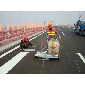 赤峰市道路交通标线工程